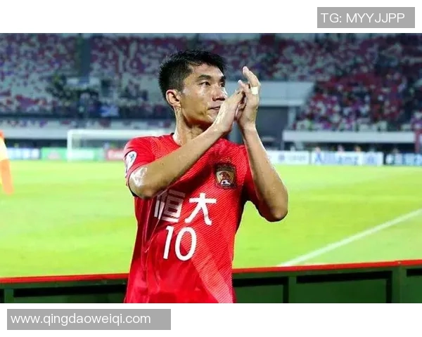 中国足球历史上的传奇球星及其辉煌成就回顾